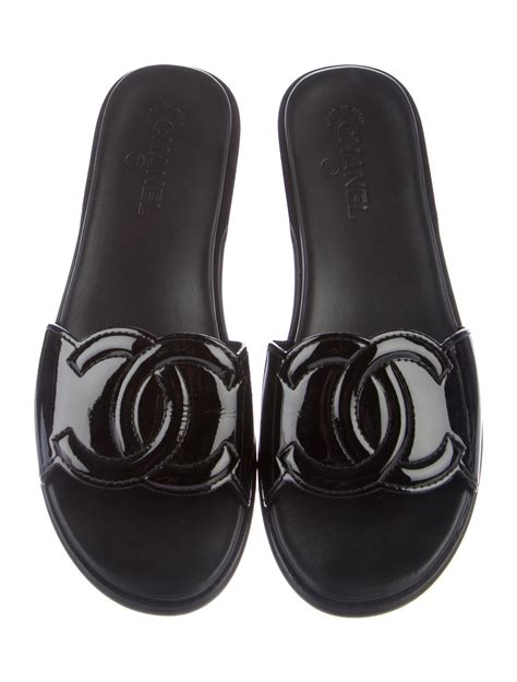 chanel women's slide sandals.